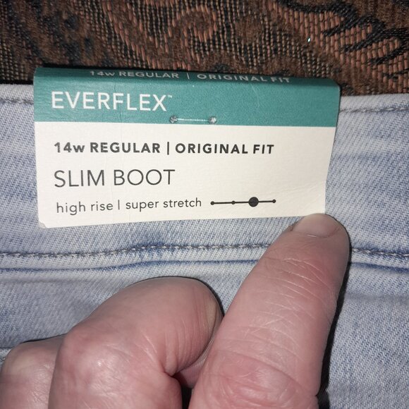 New Maurice's Everflex Slim Boot Jean - Picture 4 of 5